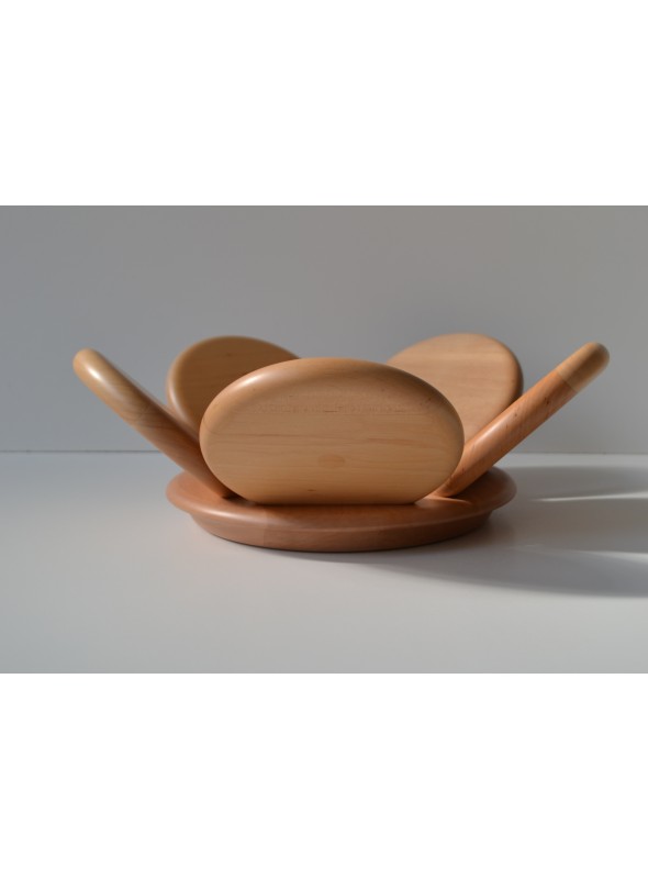 Wooden brad/fruit basket natural finishing