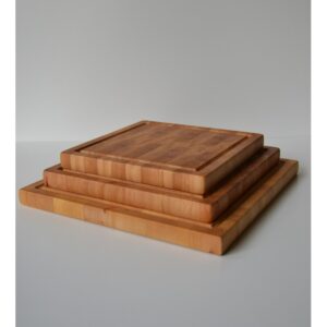 Tagliere Quadrato in legno di Ontano 24 cm